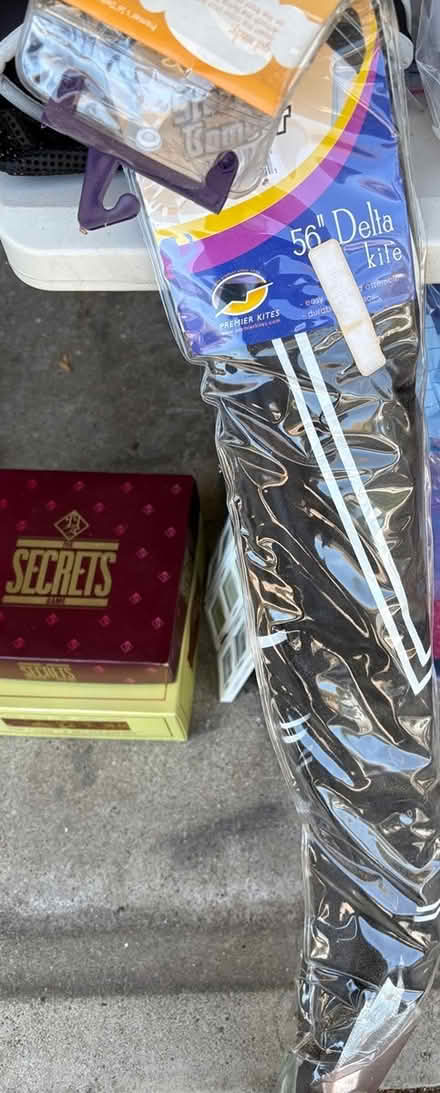 Photo of free Delta Kite 56 inches (San Rafael - Terra Linda) #1