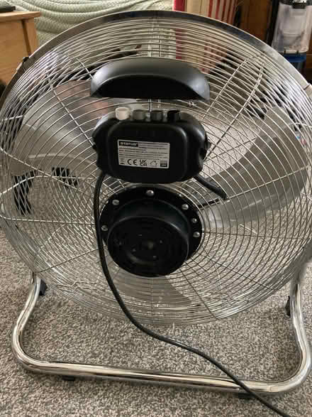 Photo of free Large metal fan (Ben Rhydding LS29) #2