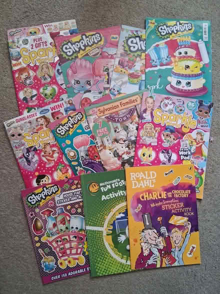 Photo of free Bundle of 9 girls magazines (Foxholes SG13) #1