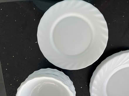 Photo of free White Dinner set (Nazeing CM19) #4