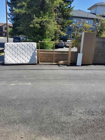 Photo of free Furniture (Los Gatos) #1