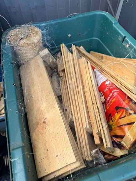 Photo of free 2 boxes wood for kindling (Cold Harbour OX1) #2