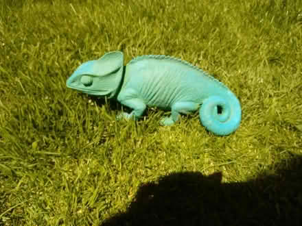 Photo of free Garden ornament (Horsham, near Bennetts Field) #1