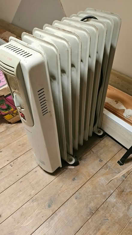 Photo of free Oil filled radiators x2 (Somercotes, Alfreton DE55) #2