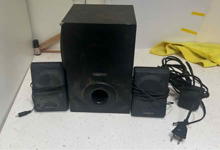 Photo of free Speakers (SE6) #1