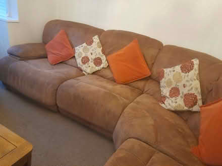 Photo of free Corner sofa (Lyndon Green B26) #2