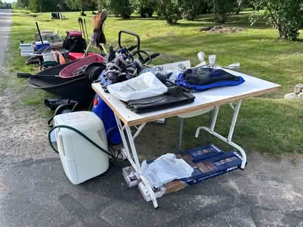 Photo of free Curbside Giveaway Weekend (Kemptville) #2