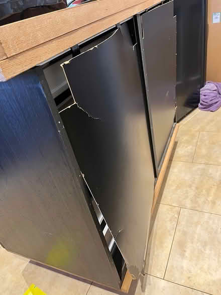 Photo of free Kitchen island (CV47 7RL) #3