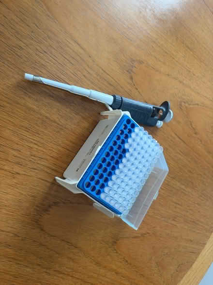 Photo of free Pipette (L8) #3