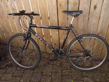 Photo of free universal bike (mens) (Tonbridge) #1