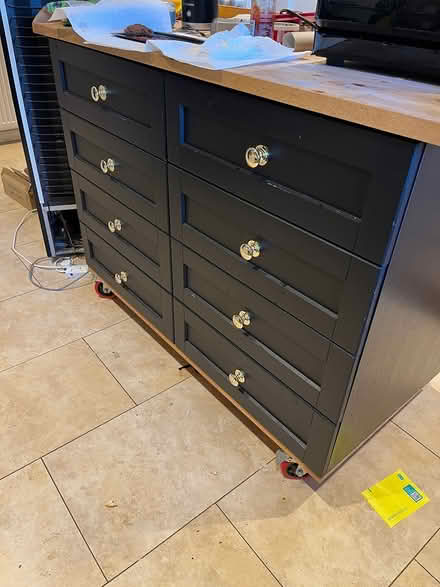 Photo of free Kitchen island (CV47 7RL) #1