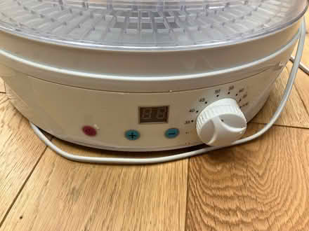 Photo of free Fruit/veg dehydrator (CR8) #1