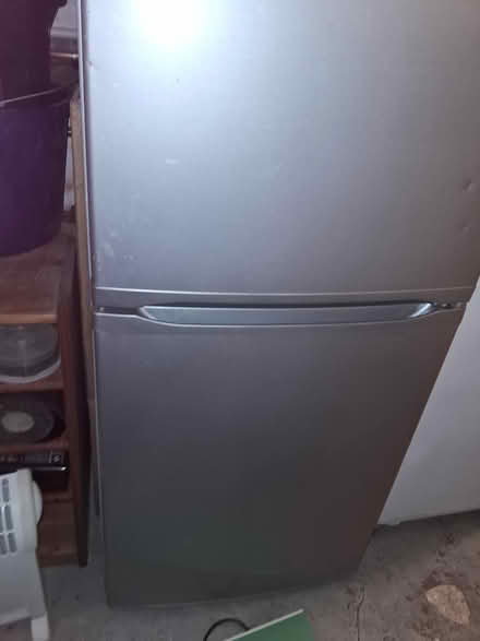 Photo of free Fridge freezer (Sutton surrey) #1