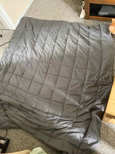 Photo of free Silent night weighted blanket - 10Kg (Ben Rhydding LS29) #1