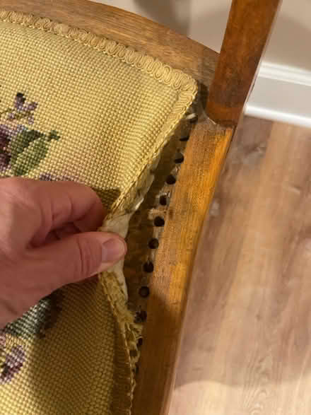 Photo of free Antique chair small (South Leesburg near Brambleton) #4