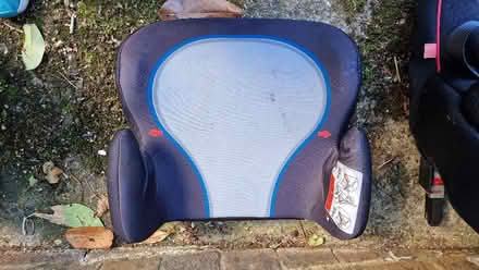 Photo of free 9-18kg car seat & car booster seat (AL1) #3