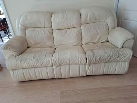 Photo of free Reclining lounge chair (LE9 Broughton Astley) #3