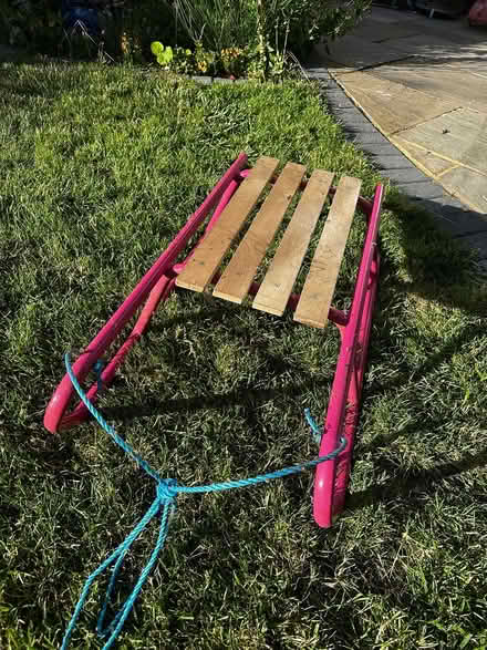 Photo of free Sledge (Hampden Park) #1