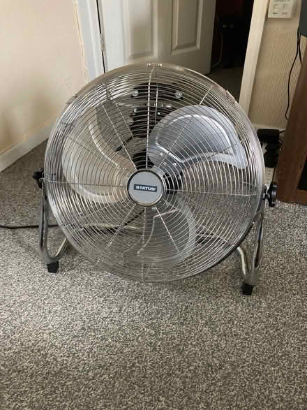 Photo of free Large metal fan (Ben Rhydding LS29) #1