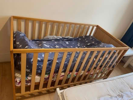 Photo of free cot bed for kids (South Croydon CR2) #3