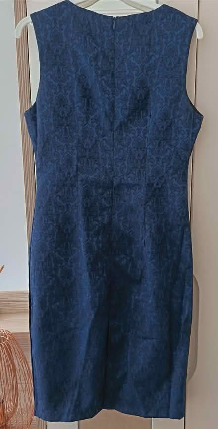 Photo of free Size 10 sheath dress (Wycombe Marsh HP11) #2