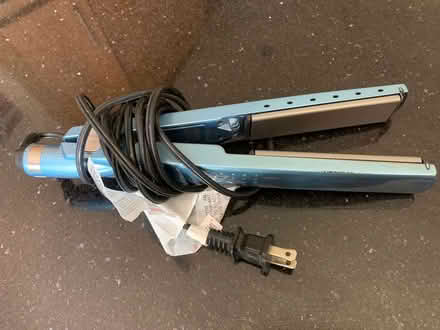 Photo of free US Plug Babyliss Hair Straighteners (Sandhurst GU47) #1