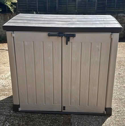 Photo of Plastic storage shed (Cookham Road SL6) #1