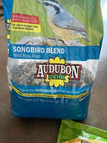 Photo of free 1/2 bag newer bird seed (Fountain Valley) #1