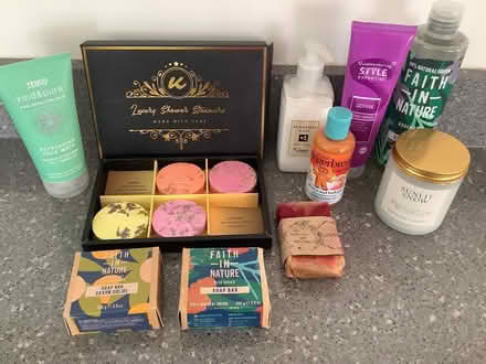 Photo of free Various toiletries (Northaw EN6) #1