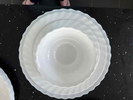 Photo of free White Dinner set (Nazeing CM19) #2