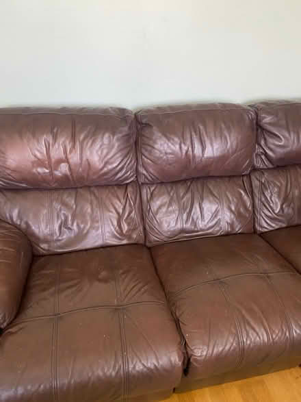Photo of free leather sofa (Watford WD25) #2
