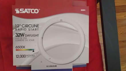 Photo of free Daylight Fluorescence Light (Midwood) #1