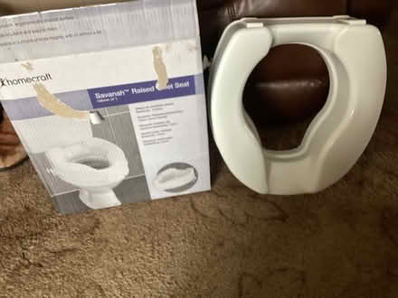 Photo of free Raised toilet seat (Shepshed LE12) #4