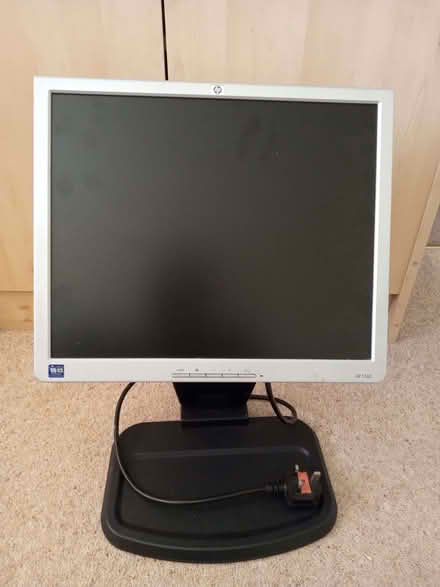 Photo of free HP 1740 Monitor (Elvaston Meadows DE72) #1