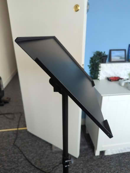 Photo of free Laptop/music stand/lecturn (Isleworth TW7) #3