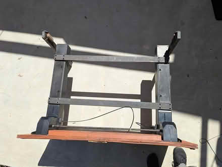 Photo of free Ergotron SitStandDesk BaseWorkbench (Fruitvale) #4