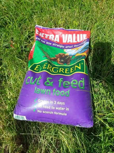 Photo of free Lawn food 15kg unopened (Heworth. YO31) #1