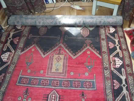 Photo of free Iranian wool rug, large (Neston CH64) #1