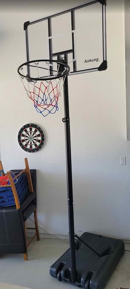 Photo of free Portable basketball hoop (oakland hills) #4