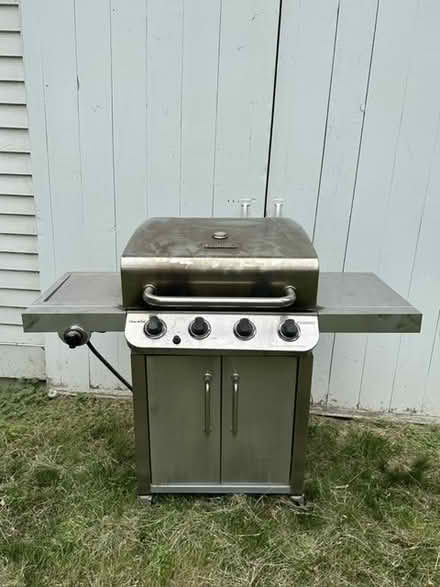 Photo of free Char-Broil 4 Burner Gas Grill (Groton) #2