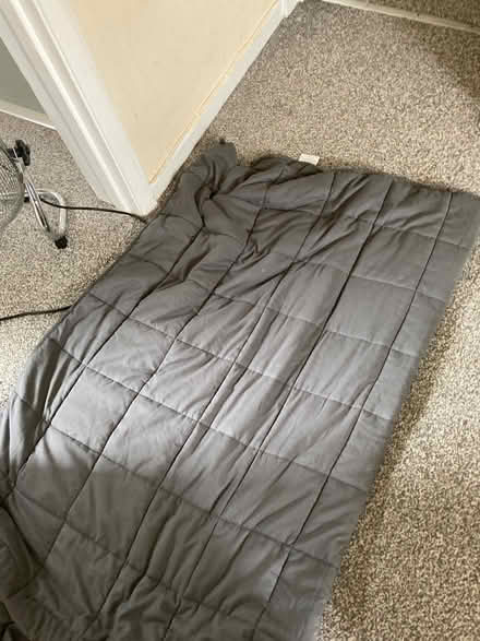 Photo of free Silent night weighted blanket - 10Kg (Ben Rhydding LS29) #2