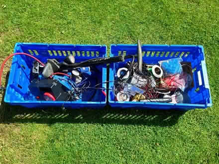 Photo of free Wires, connectors and pumps (Welling DA16) #1