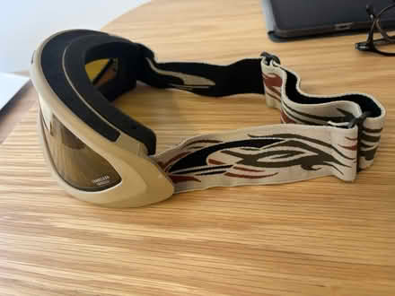 Photo of free Ski googles (BH2 6LT) #4