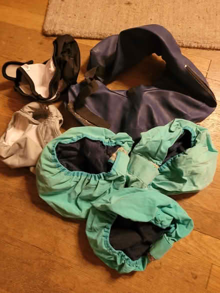 Photo of free Dog supplies (and one cat supply) (Downtown San Jose) #2