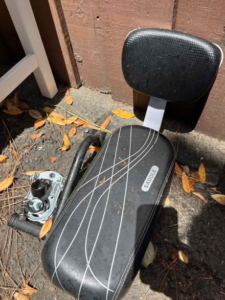 Photo of free Zoom face lit camera stand SM table (155 Pearce Rd, San Rafael) #2