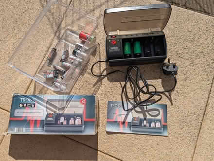 Photo of free Battery charger & batteries (Basingstoke RG21) #1