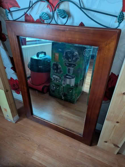 Photo of free Mirror (CT17) #1