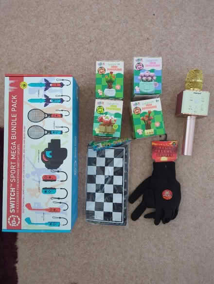 Photo of free Switch sports bundle plus extras (Fareham PO15) #1
