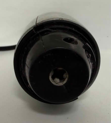 Photo of free 2-speed electric hand blender… (1075 Valencia Avenue) #4