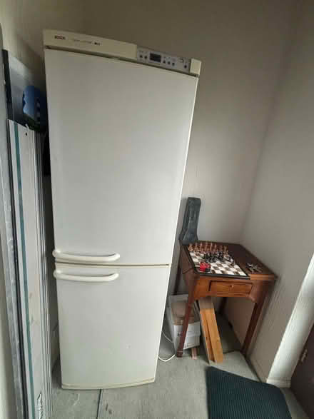 Photo of free Bosch Fridge/freezer (Pagham West Sussex PO21) #1